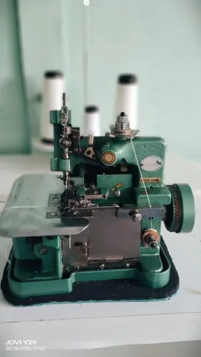 Máquina overlock portátil 