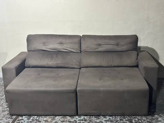Sofá retrátil