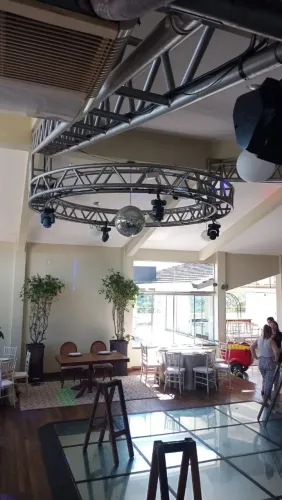 Estrutura metálica box-truss circulo 3m
