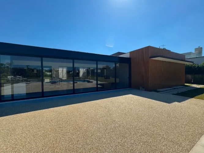 Casa com 5 dormitórios para alugar, 700 m² por R$ 73.000,00/mês - Condomínio Terras de São