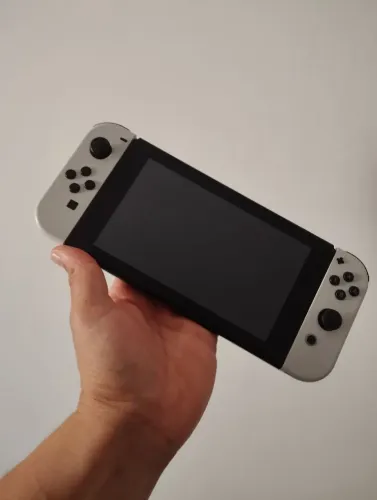 Nintendo Switch V1 desbloqueado via chip