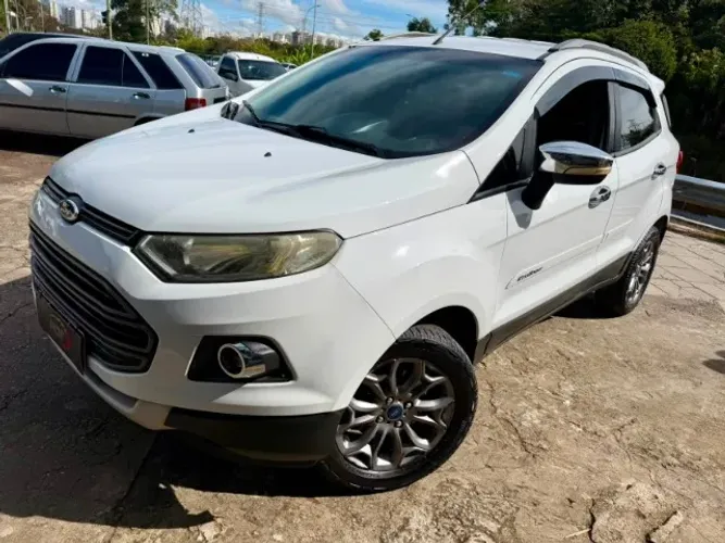 Ford Ecosport Freestyle 1.6 16V Flex 5P 2014