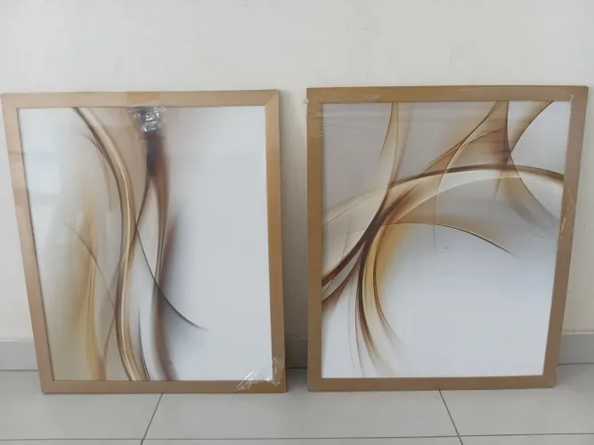 Vendo lindos quadros para decoração