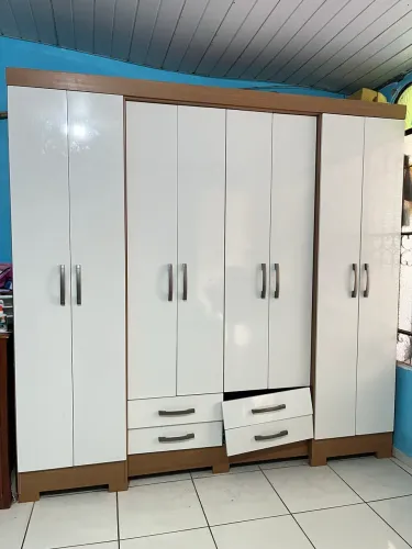 Guarda roupa casal