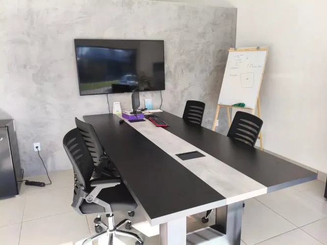 Mesa de Reunião