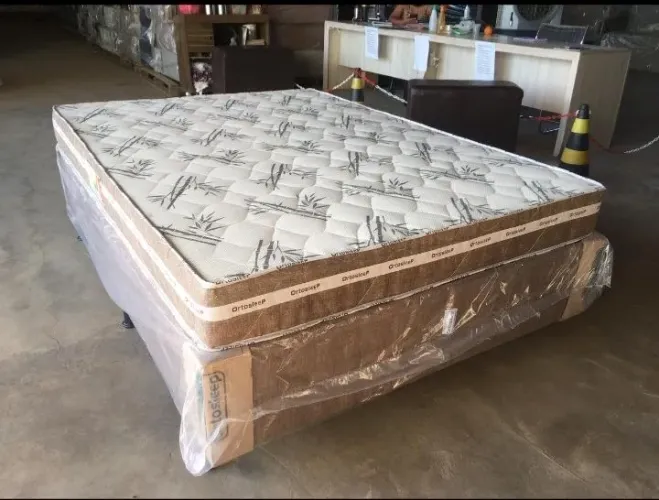 Cama casal Dallas