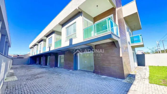 Sobrado com 3 dormitórios à venda, 119 m² por R$ 520.000,00 - Brejatuba - Guaratuba/PR
