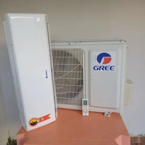 CENTRAL 9 MIL BTUS GREE ENTREGO INSTALADO COM GARANTIA R$1.200