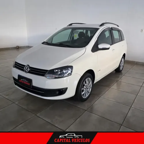 Volkswagen Spacefox 1.6/ 1.6 Trend Total Flex 8V 5P 2014