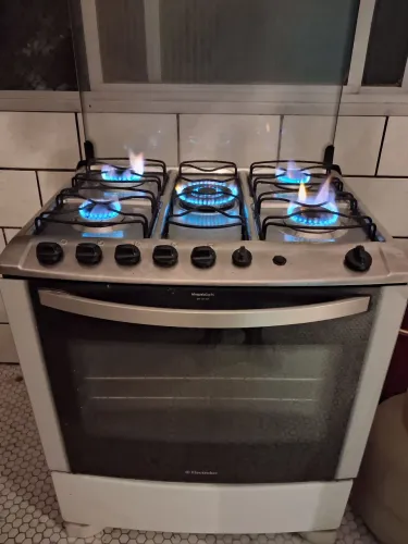 Fogão Electrolux