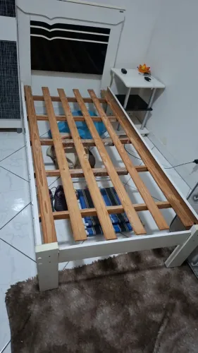 Cama de solteiro