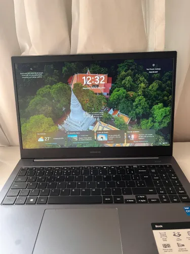 Notebook Samsung Book