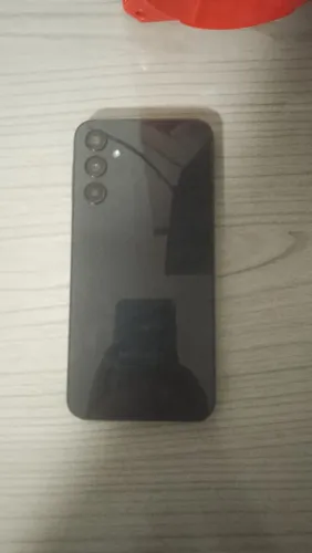 Vendo galaxy a24 350$