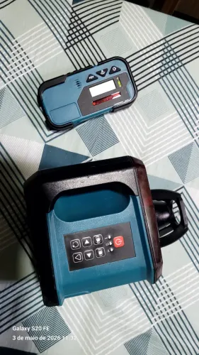 Nível laser rotativo 