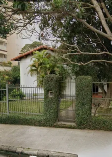 Sobrado à Venda 1.176m², 3 quartos e 2 vagas - Vila Silveira, Santo André, SP