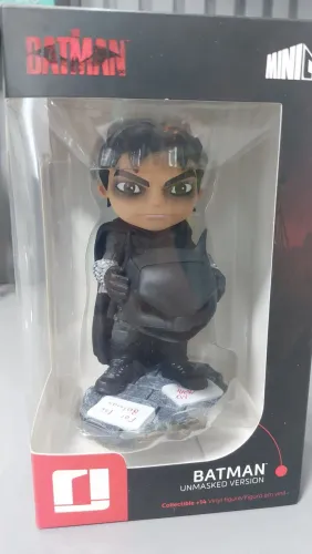 Minico - Batman sem máscara 