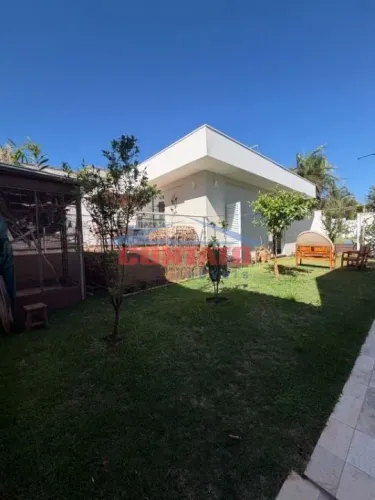 Casa Alto Padrão para Alugar no Condomínio Parque Damha II