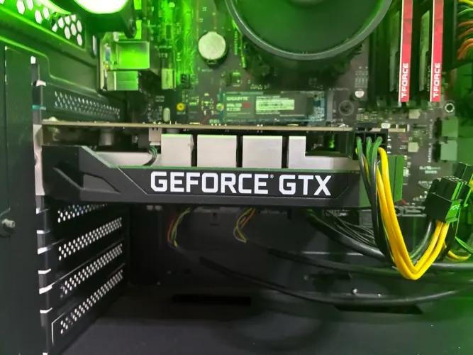 GTX 1650super pny single fan