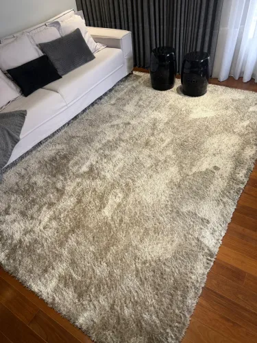Tapete Felpudo Shaggy Bege - 3,00 x 2,00m - Ótimo estado