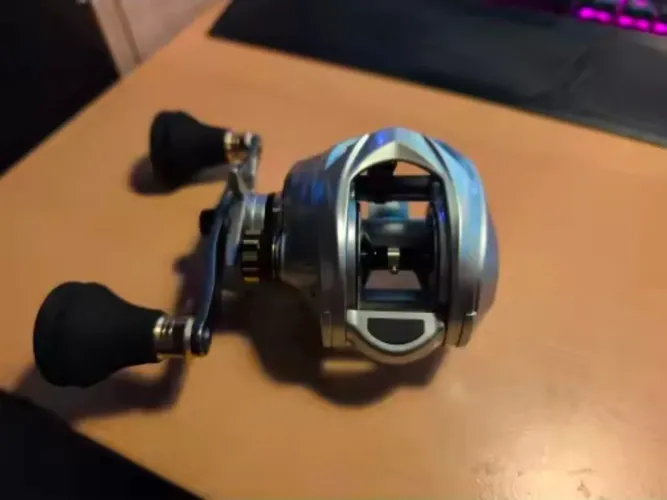 Seasir megacuda / carretilha big game (15kg drag )