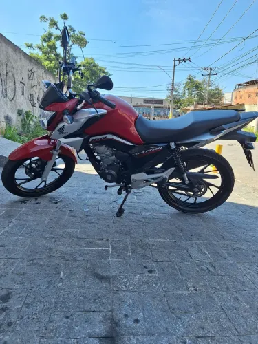 VENDO CG TITAN 160 - REPASSANDO FINANCIAMENTO