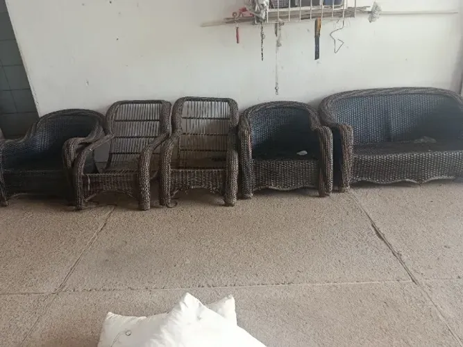 CONJUNTO SOFISTICADO EM FIBRA - ÓTIMA OPORTUNIDADE PARA RESTAURAÇÃO