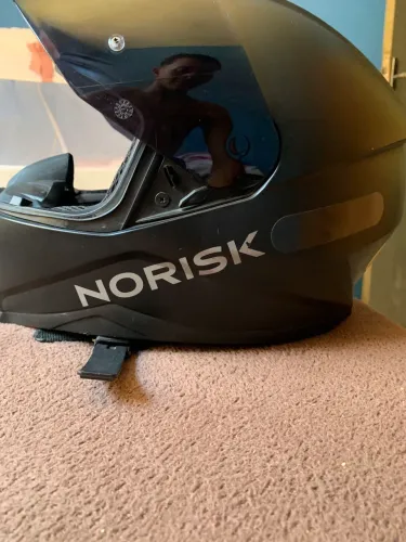 Vendo capacete da Norisk