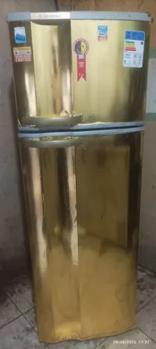 geladeira Eletrolux duplex degelo seco. Dourado