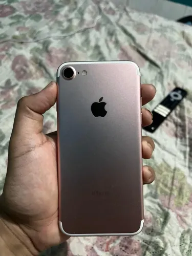 iPhone 7