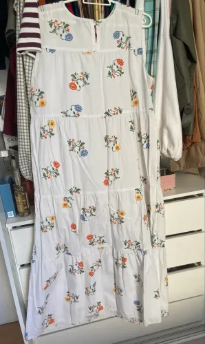 Vestido longo Zinzane bordados