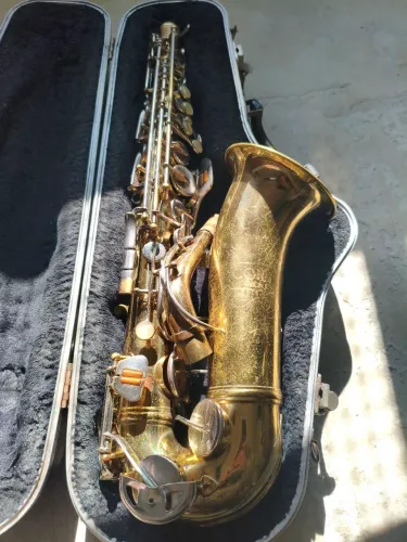 Saxofone Conn Shooting Stars Revisado