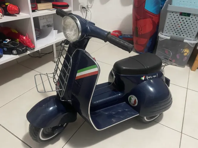 Mini Moto Elétrica Infantil Bandeirantes