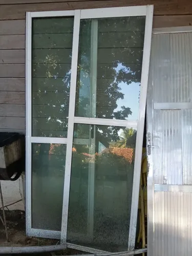 Porta 02 folhas de correr linha Suprema - Alumínio Branco Tamanho 1,30x2,20