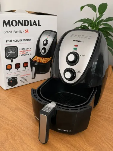 Desapego Air Fryer Inox Mondial 5L , nova, na caixa