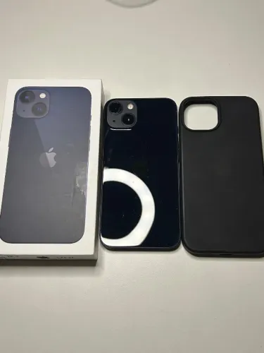 Vendo IPhone 13 em boas condições