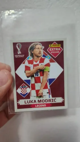 Figurinha legend copa do mundo 2022 do Luka modri? bordô