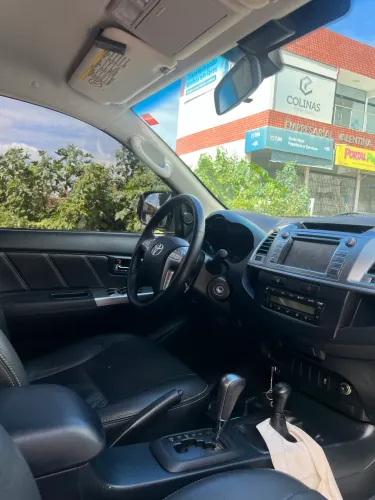 Toyota Hilux CD SRV D4-d 4X4 3.0 TDI Diesel AUT 2015