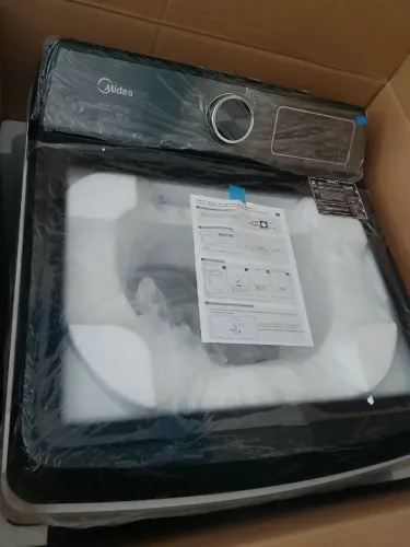 Vendo máquina Midea 