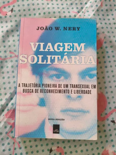 Livro Usado em perfeito estado Viagem Solitária João W. NERY