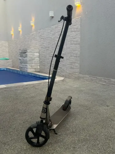 Patinete Oxelo MID 9 em ótimo estado de conservação