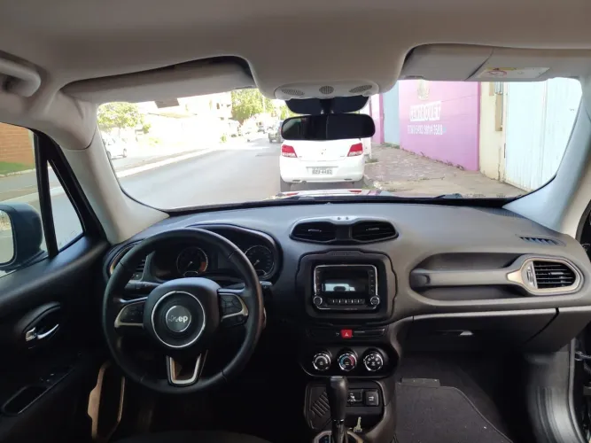 Jeep Renegade Long. T270 1.3 TB 4X2 Flex Aut. 2026