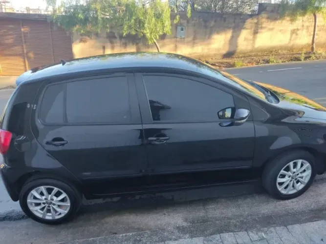 Volkswagen Fox 1.0 MI Total Flex 8V 5P 2014