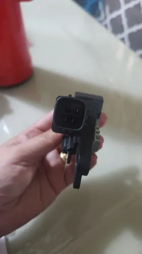 Regulador de tensão 14v 