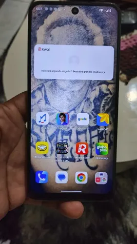 Moto g 35 256g tudo funcionando, estou vendendo para comprar um iPhone 11 para mia mulher