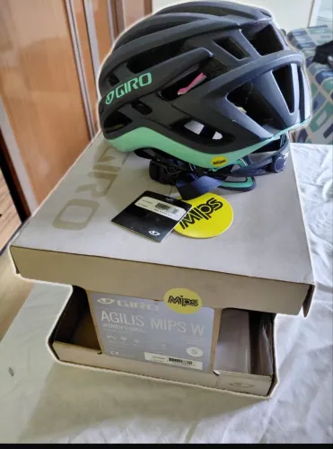CAPACETE FEM GIRO AGILIS MIPS AZ/AZ, P