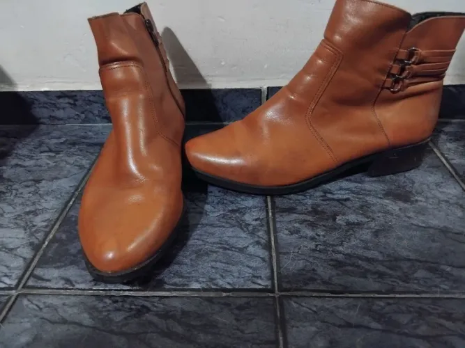 Bota cano curto