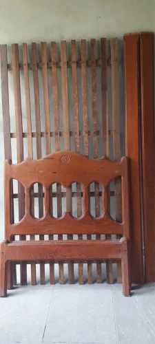 Cama de solteiro(madeira)