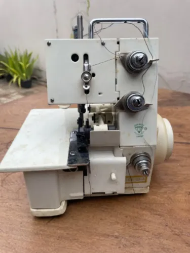 Máquina de costura