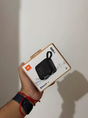 JBL GO4