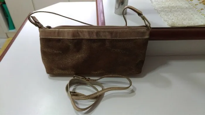 Bolsa de Mão Via Uno Caramelo